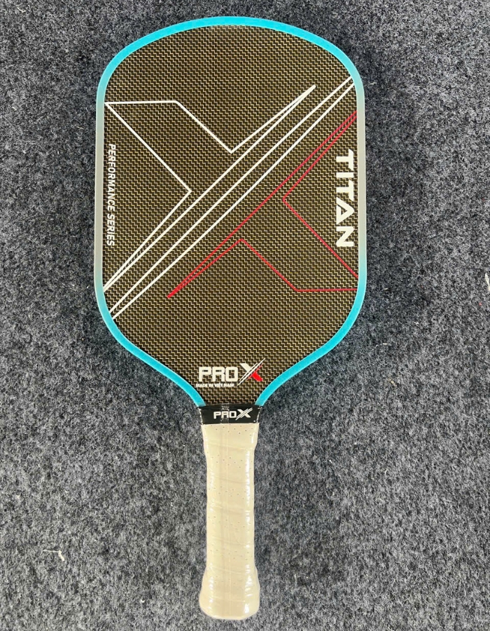 Vợt  Titanium công nghệ ép nhiệt
